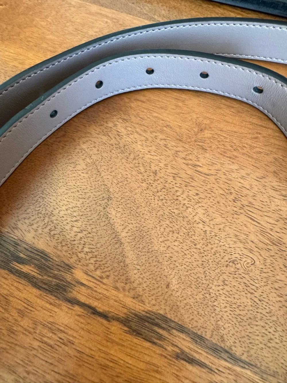 Gucci Marmont Reversible GG logo Black Leather Belt size 44 100cm - Picture 9 of 12
